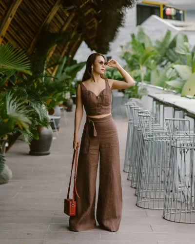 Brown Linen Crop Top & Wide-Leg Pants Set – Timeless Elegance, Effortless Comfort