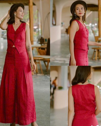 This elegant Linen Vest and Skirt Set